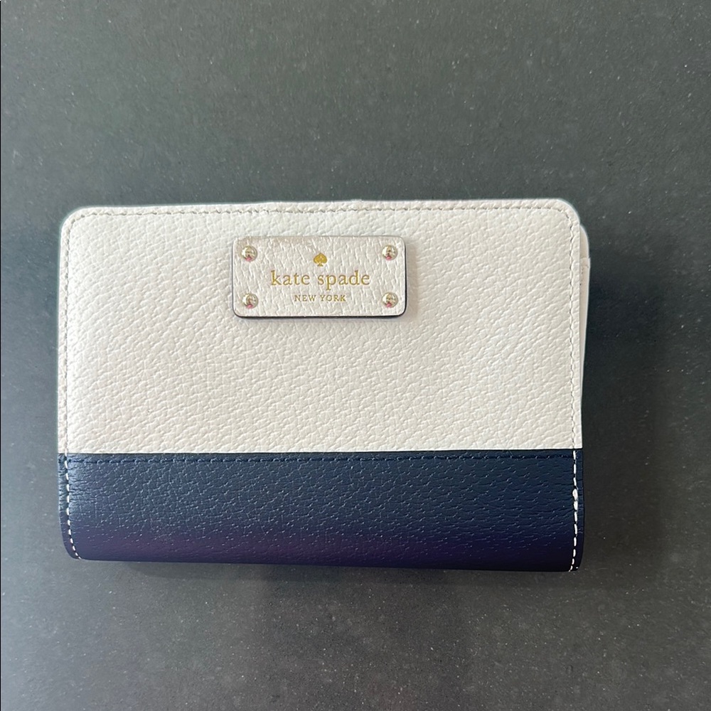 Kate Spade Cream and Navy Wallet